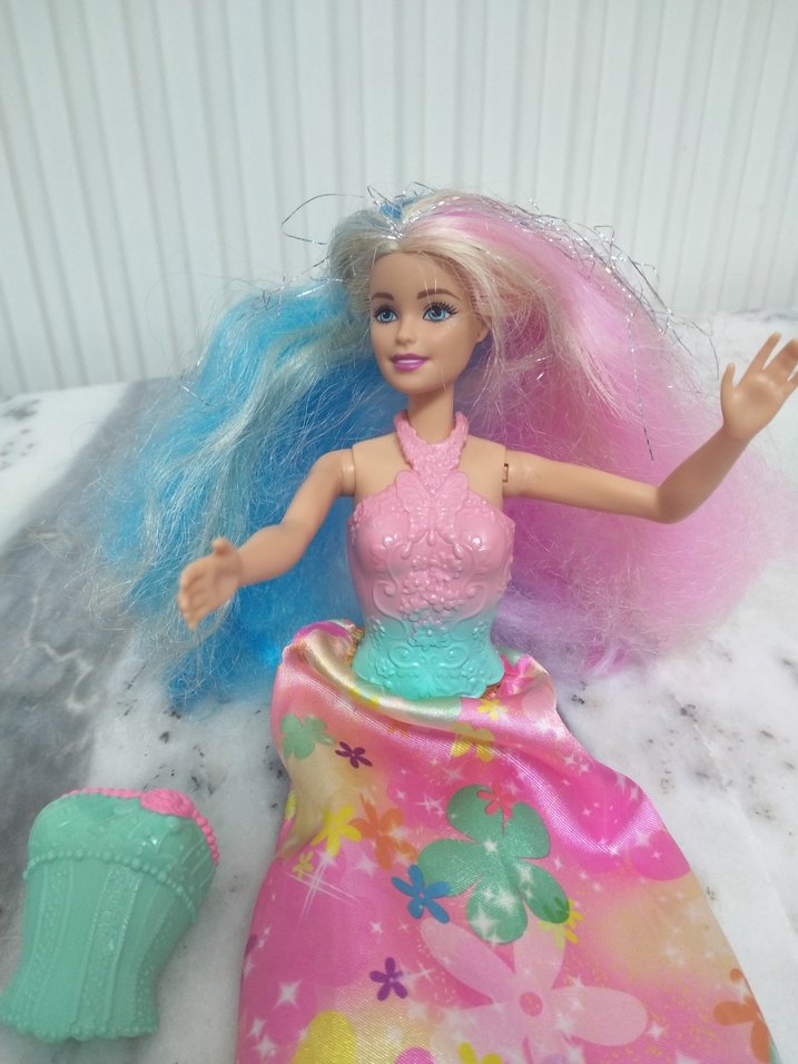 Rengarenk Saçlı Barbie Bebek - Görsel 2