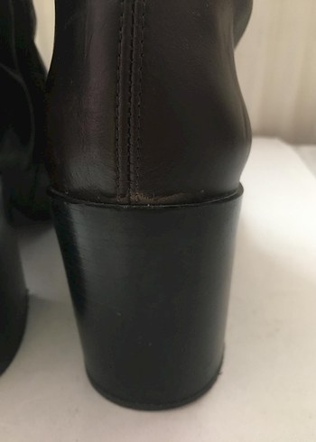 37 No. Zara Kahverengi Deri Kadın Topuklu Bot - Görsel 4