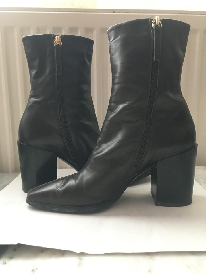 37 No. Zara Kahverengi Deri Kadın Topuklu Bot - Görsel 3