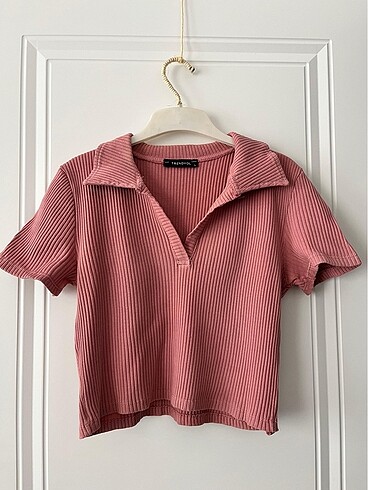 Gül kurusu polo yaka crop