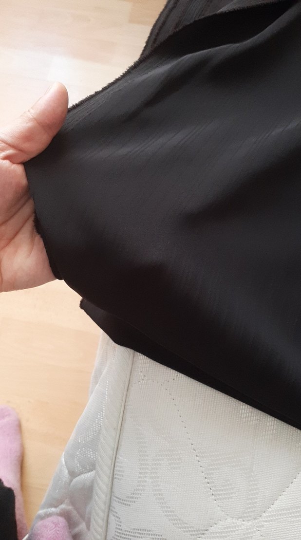 Düz Siyah hafif çizgili kumaş - Görsel 2