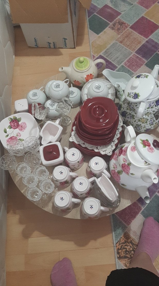 Çiçek Desenli Beyaz Porselen Kahvaltı Takımı karaca marka - Görsel 3