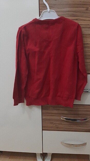 LC Waikiki Bir sezon kullanıldı çocuk kazağı