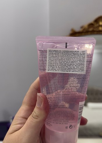 Clinique 2'si 1 Arada Micellar Jel & Makyaj Temizleyici - Görsel 3