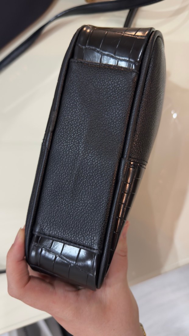 Kadın Siyah Deri Yılan Desenli Omuz Çantası - Görsel 4