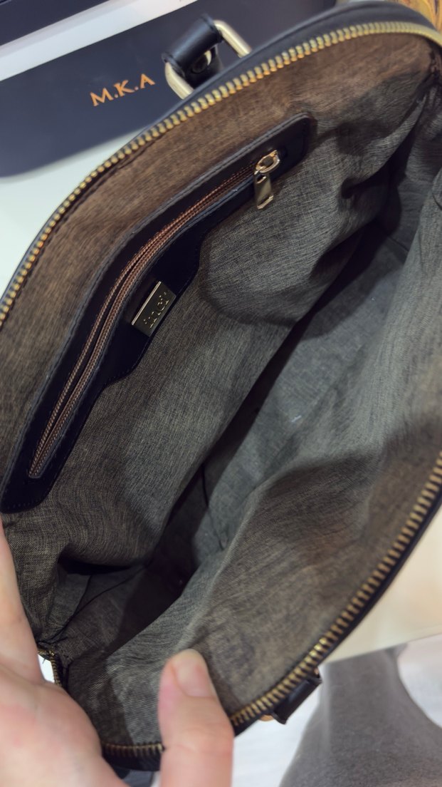 Siyah Deri Klasik Kadın Çanta - Görsel 2