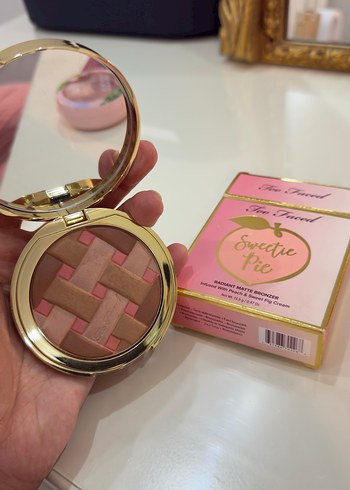 Too Faced Sweetie Pie Allık - Görsel 2
