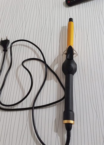 Sarı Saç Şekillendirici Maşa - Görsel 3