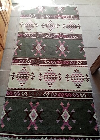 Çift taraflı kilim 