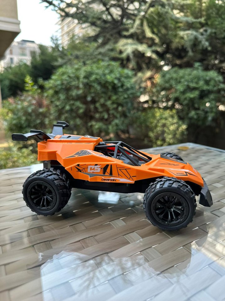 Uzaktan Kumandalı Oyuncak Araba - Görsel 3