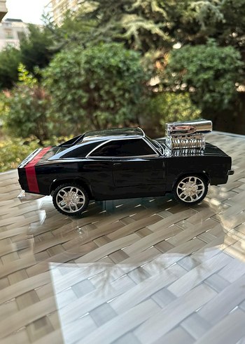 Kumandalı Siyah Oyuncak Araba - Görsel 2