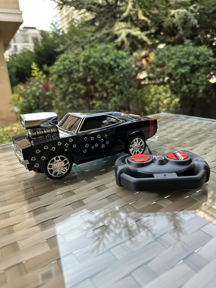 Kumandalı Siyah Oyuncak Araba - Görsel 5