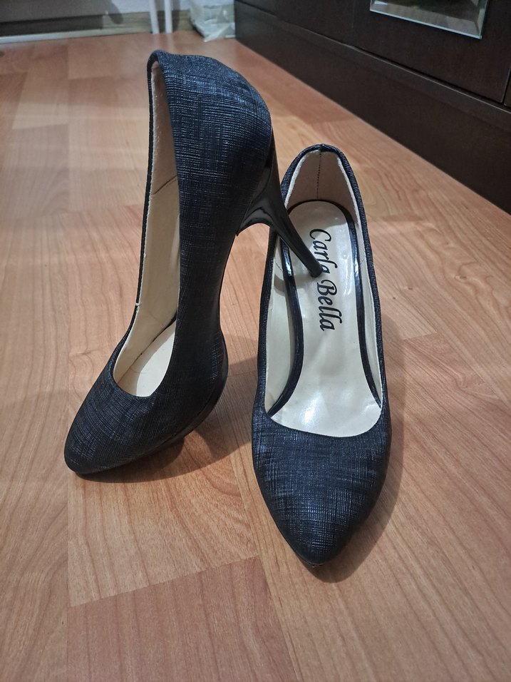 Siyah Stiletto - Görsel 2