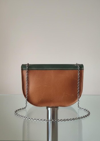 Kahverengi Yaprak Desenli Çanta. hakiki deriden yapılmıştır. - Görsel 2