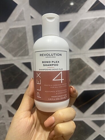 RECOLUTION HAIRCARE ŞAMPUAN 4
