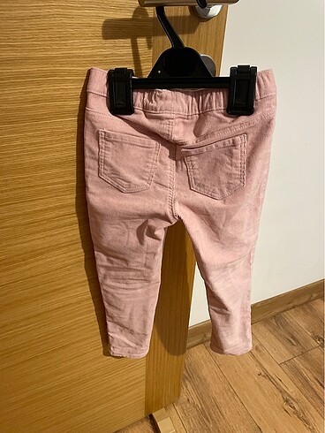 H&M Pembe kadife slim fit kız çocuğu pantolon