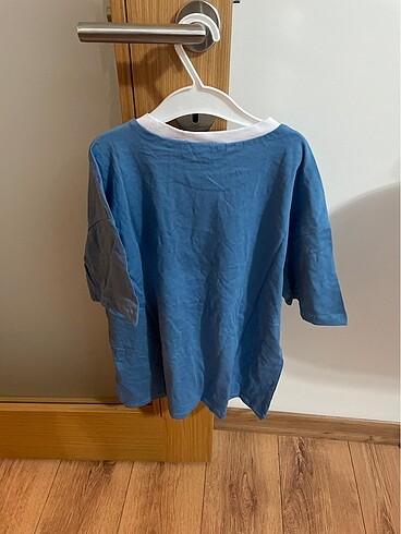 11-12 Yaş Beden Yengeç desenli mavi t-shirt