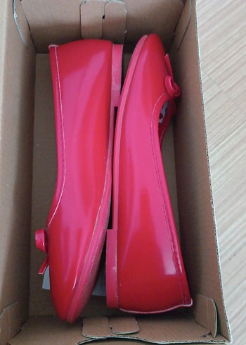 Kız Çocuk Kırmızı Fiyonklu Babet - Görsel 3