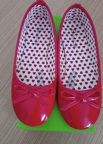 Kız Çocuk Kırmızı Fiyonklu Babet - Görsel 2