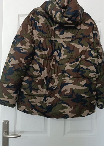 Erkek Çocuk Kamuflaj Kapüşonlu Mont - Görsel 5