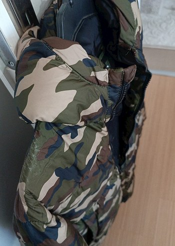 Erkek Çocuk Kamuflaj Kapüşonlu Mont - Görsel 7