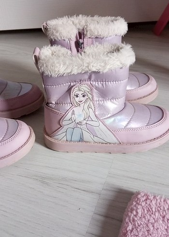 Kız Çocuk Pembe Peluş Detaylı Bot - Görsel 4