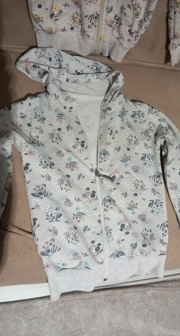 Kız Çocuk Kapüşonlu Desenli Fermuarlı Sweatshirt - Görsel 3