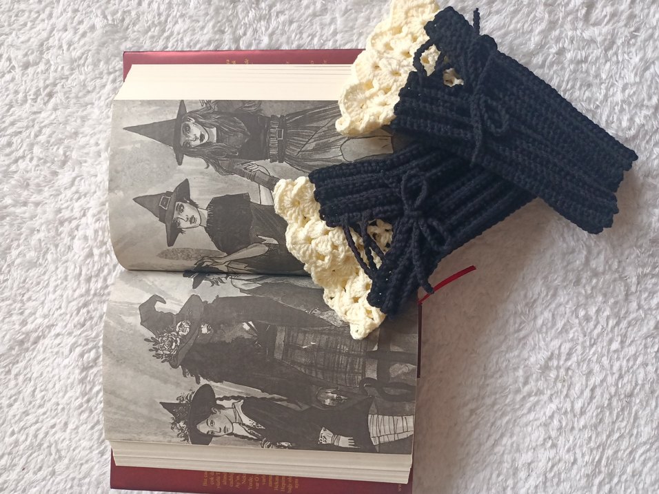 Siyah Örgü Gotik Kadın Eldiveni - Görsel 2