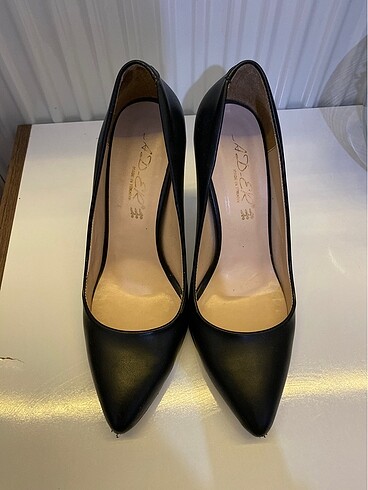 Siyah stiletto