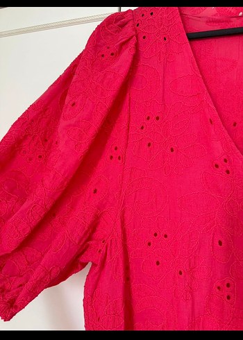 Düğmeli Kırmızı V Yakalı Hamile Bluzu - Görsel 2