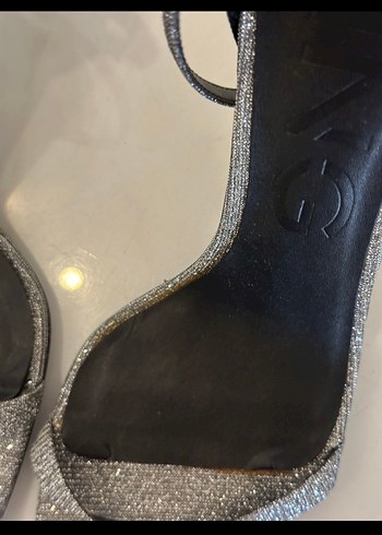 Gri Stiletto Topuklu Yılan Desenli Kadın Ayakkabı - Görsel 2