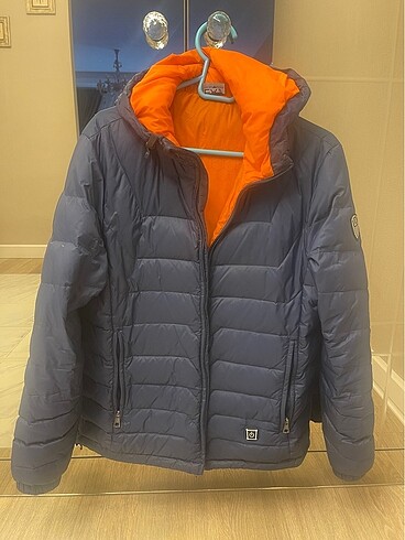 Emporio Armani Lacivert Mont Isıtmalı