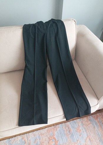 Düz Siyah Kadın Kumaş Pantolon
