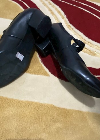 Siyah Tokalı Yüksek Topuklu Klasik Ayakkabı - Görsel 3