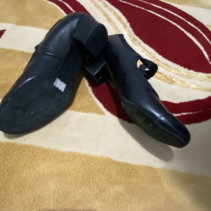 Siyah Tokalı Yüksek Topuklu Klasik Ayakkabı - Görsel 3