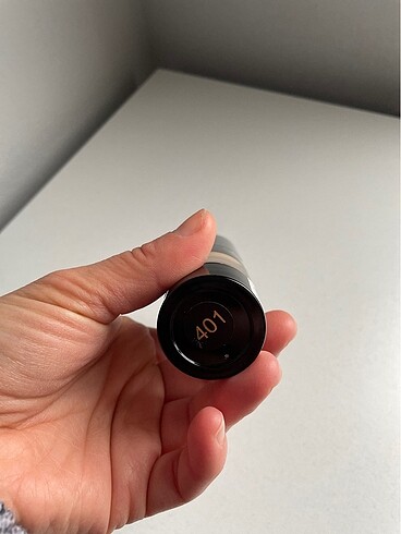 Pastel PASTEL CORRECTOR HİGH COVERAGE FONDATEN