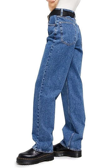 bdg boyfriend model jean