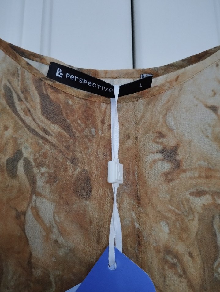 Bej V Yaka İpek Görünümlü Midi Elbise - Görsel 2