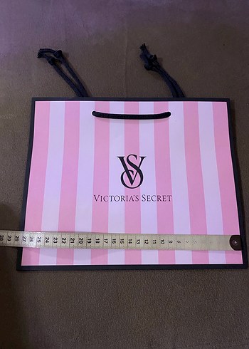 Victoria s Secret