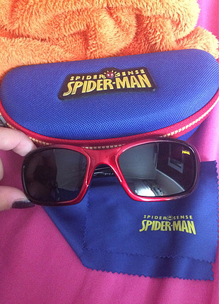 Diğer spiderman gözlük
