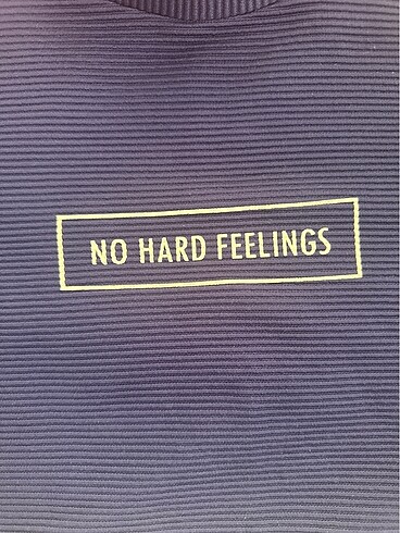 H&M H&m mor crop tshirt