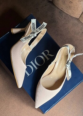 37 Beden pembe Renk Christian Dior ???????? New Season ???? Limited stock ( Sınırlı