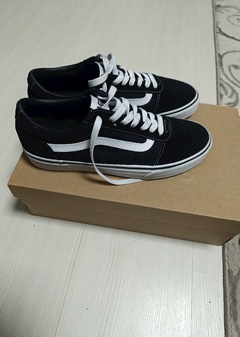 vans 42