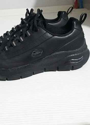 36,5 Beden Skechers erkek spor ayakkabi