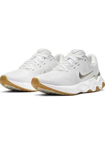 42 Beden Nike spor ayakkabi 