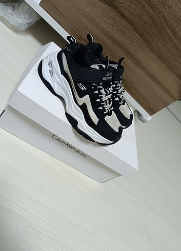Skechers Skechers çocuk ayakkabisi