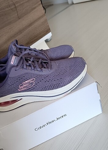 38,5 Beden mor Renk Skechers kadın spor ayakkabi