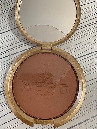  Beden kahverengi Renk Nuxe bronzer