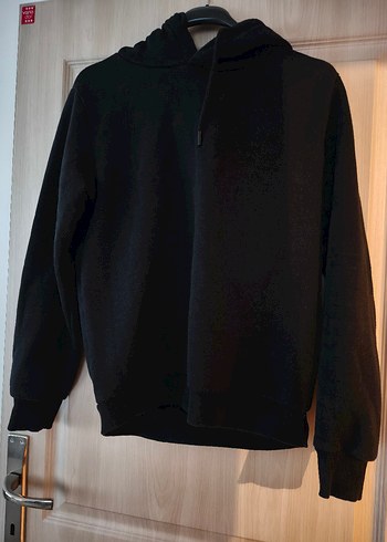 Siyah Kapüşonlu 
Sweatshirt s besen - Görsel 2