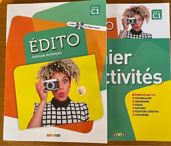 Edito C1 - Methode de Français ve Cahier d'activite kitapları